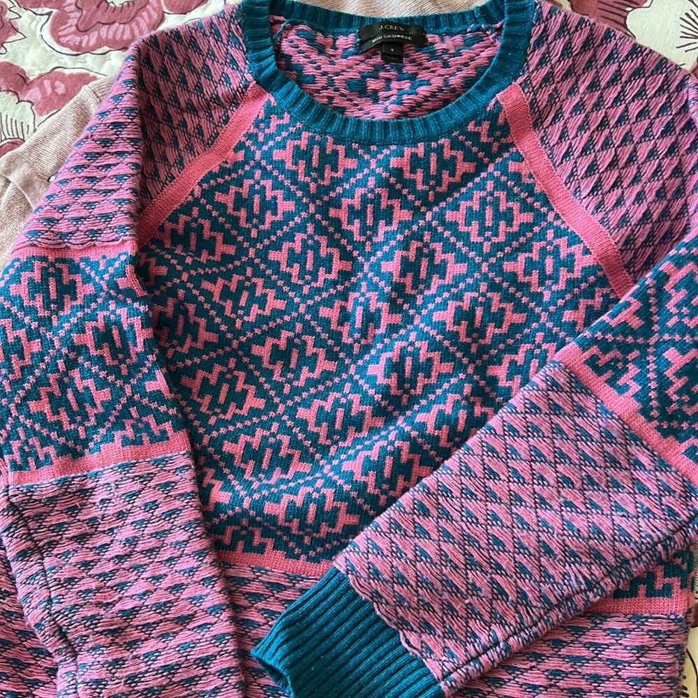 J. Crew cashmere blend sweater. - Picture 2 of 4